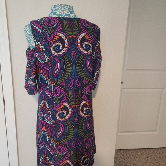 Jude connally dresses - Picture 8 of 8